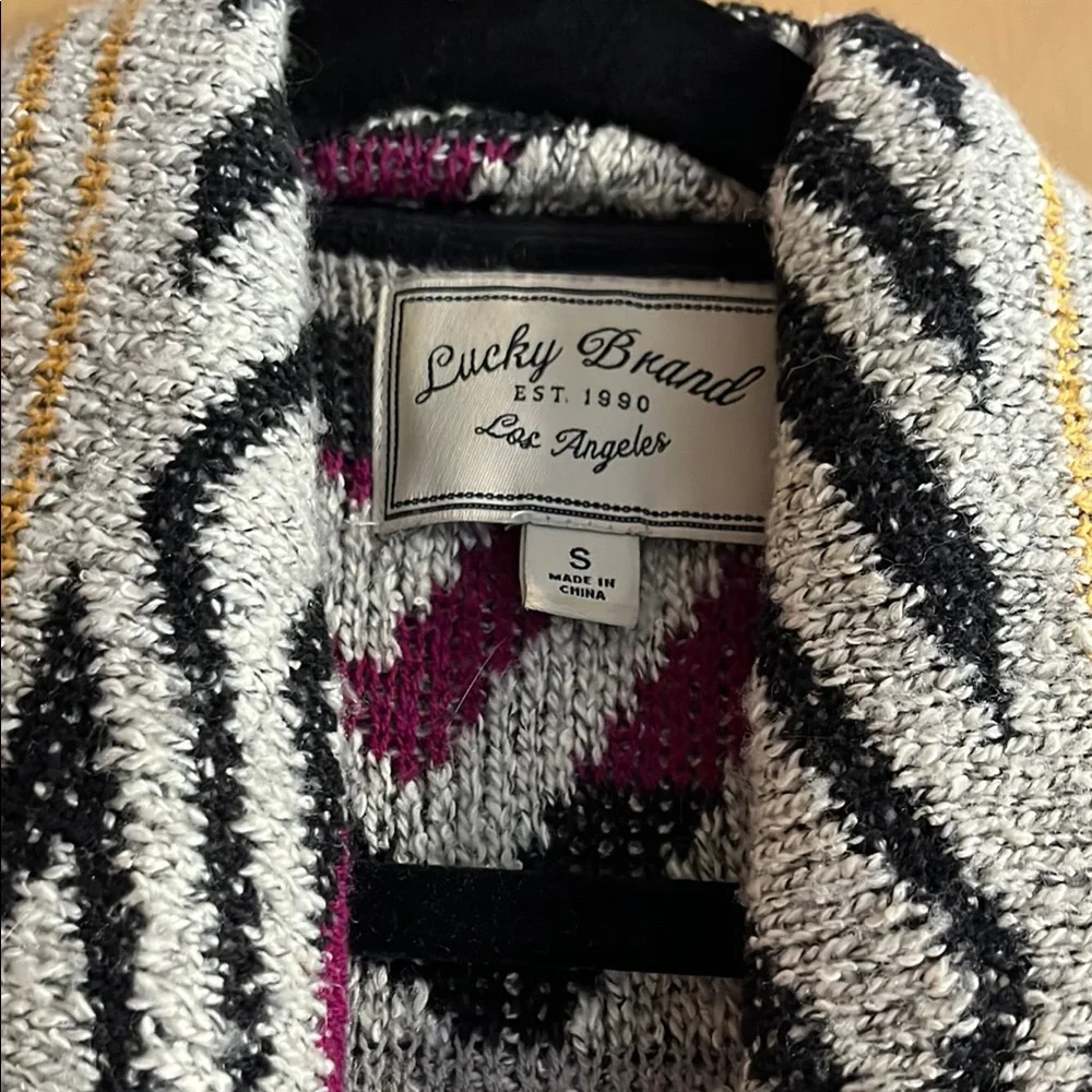 Geometric Patterned Open Front Sweater - Picture 3 of 8